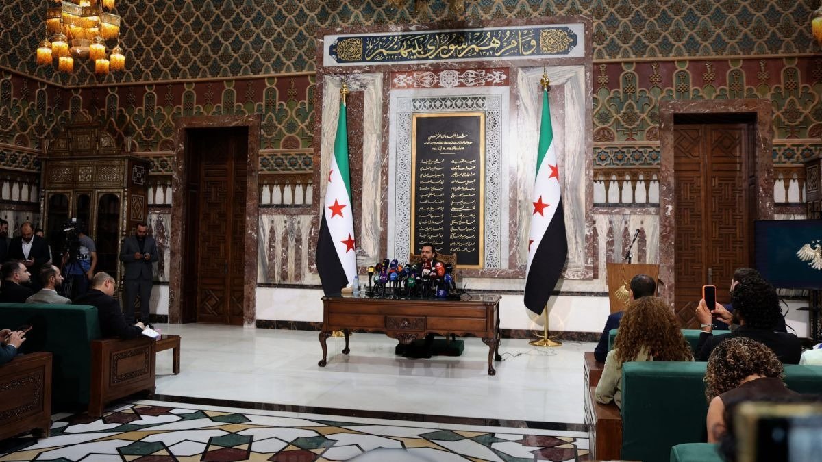جلسة مجلس الشعب تؤجل وسط زيارة مرتقبة لماكرون
