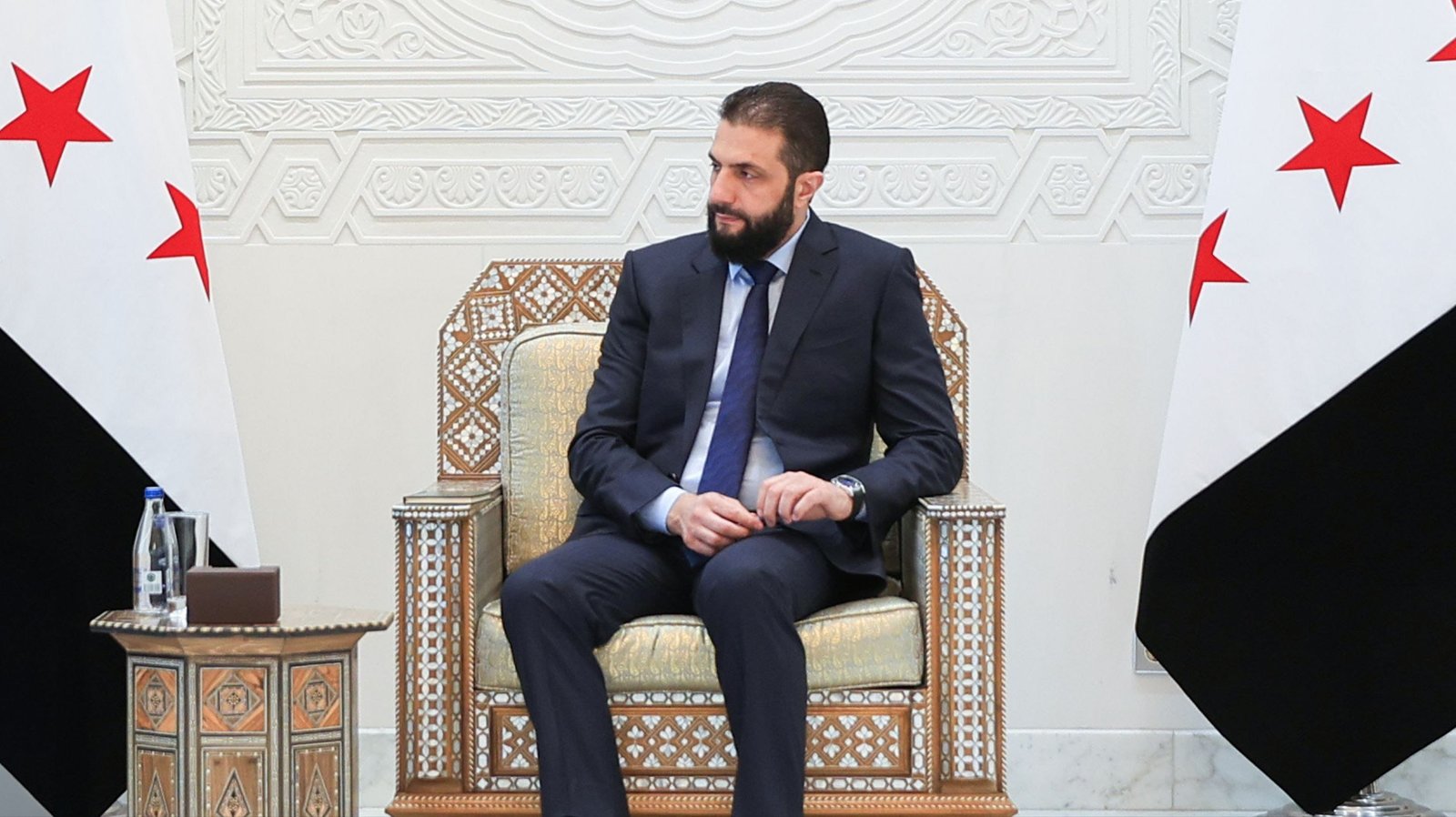 بين التاريخ والاستعراض: ماذا سنحصل عليه من خطاب أحمد الشرع؟