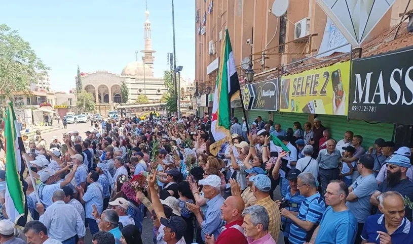 السويداء بين التخوين والانفصال: صراع على تعريف الوطنية السورية