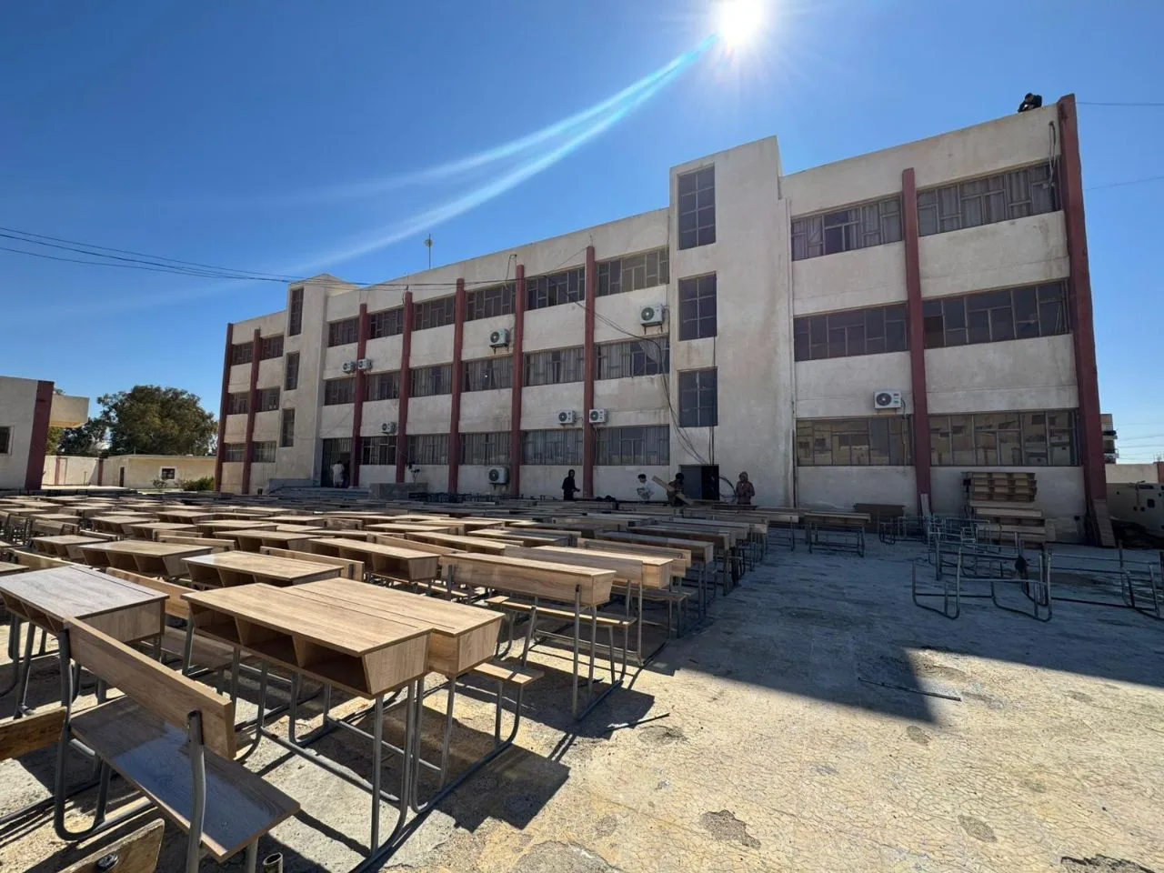 الرقة بين الفاقد التعليمي وإعادة بناء المدارس